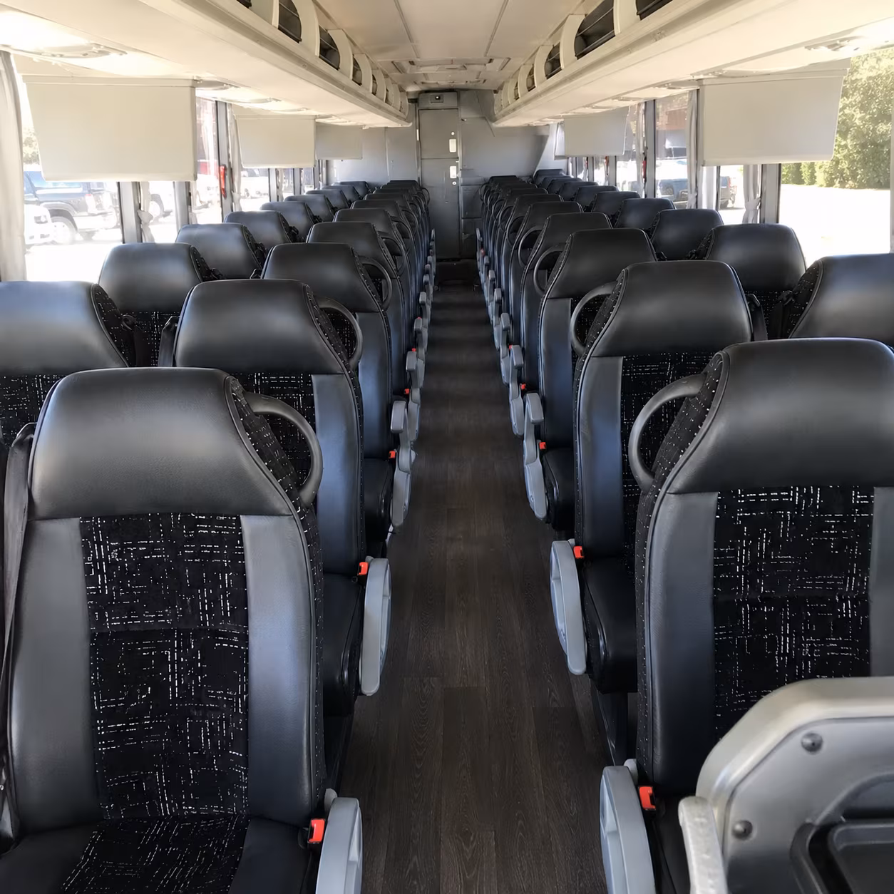 corporate and conference charter bus rentals from kent for out of state travel