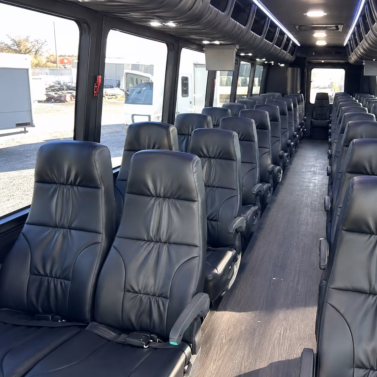 corporate wine tour and team event buses in kent washington