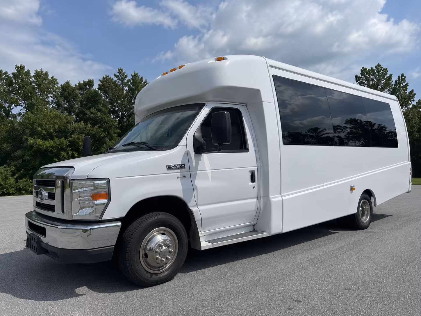 kent prom party bus rental
