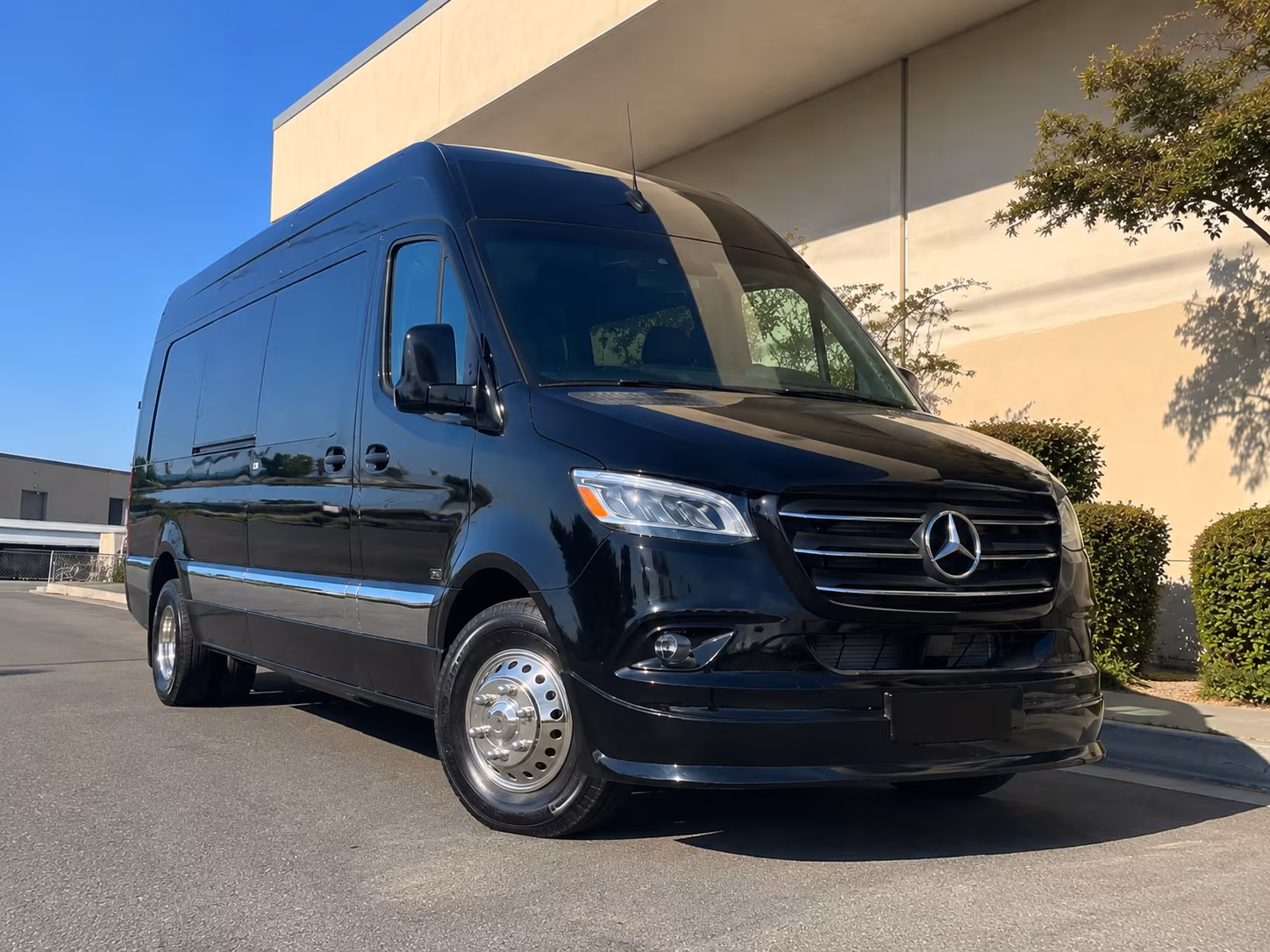 kent sprinter van with driver