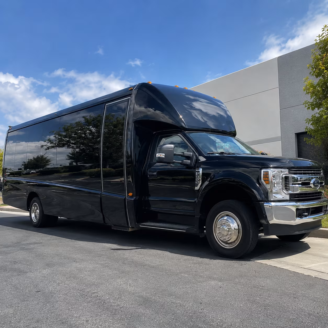 minibus rentals for smaller kent prom groups heading to the venue