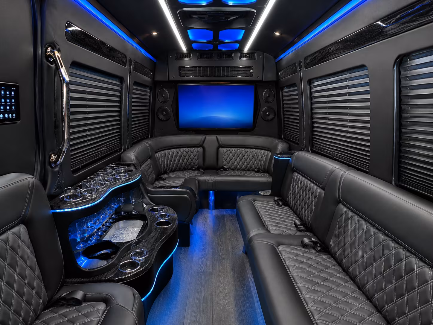 shuttle buses to emerald queen casino concerts in tacoma